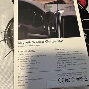 iPhone 12 Magnetic Wireless Charger